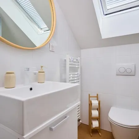 Villa River By Wh By Guide *