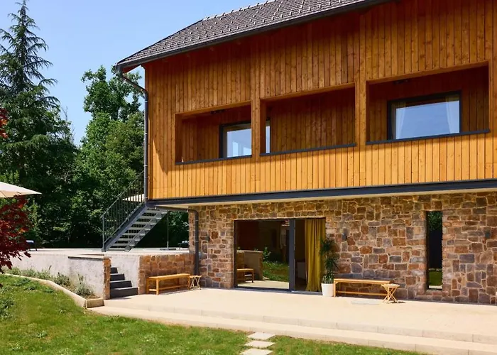 River By Wh By Guide * Lipa (Karlovac)