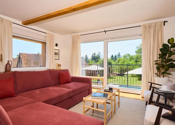 River By Wh By Guide