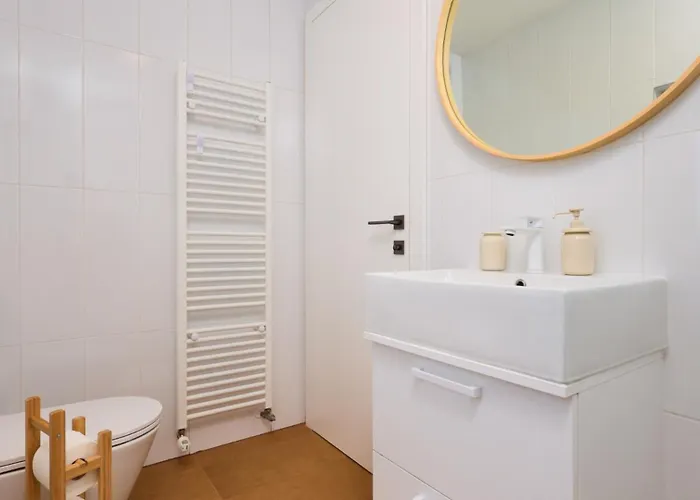 Vila River By Wh By Guide