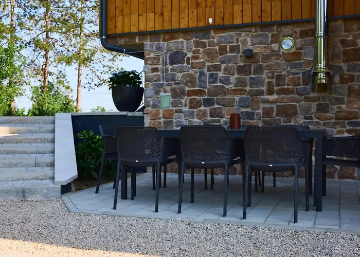 River By Wh By Guide *